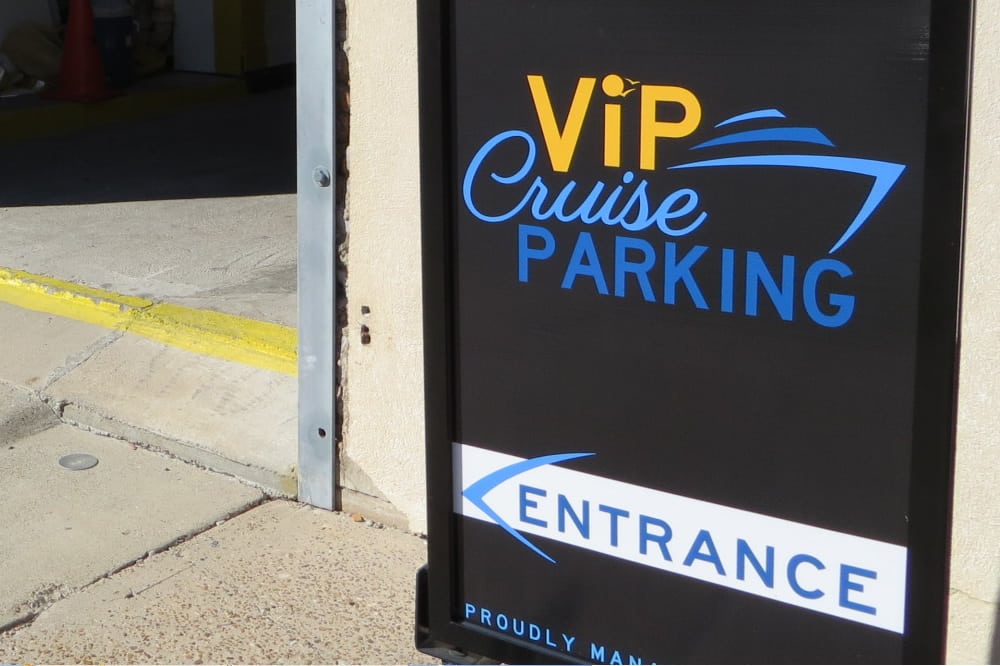port charleston cruise parking