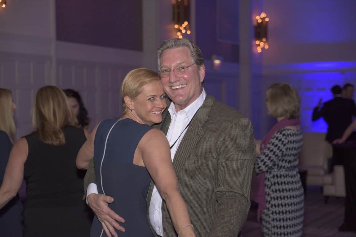 dress to wear to captains dinner cruise