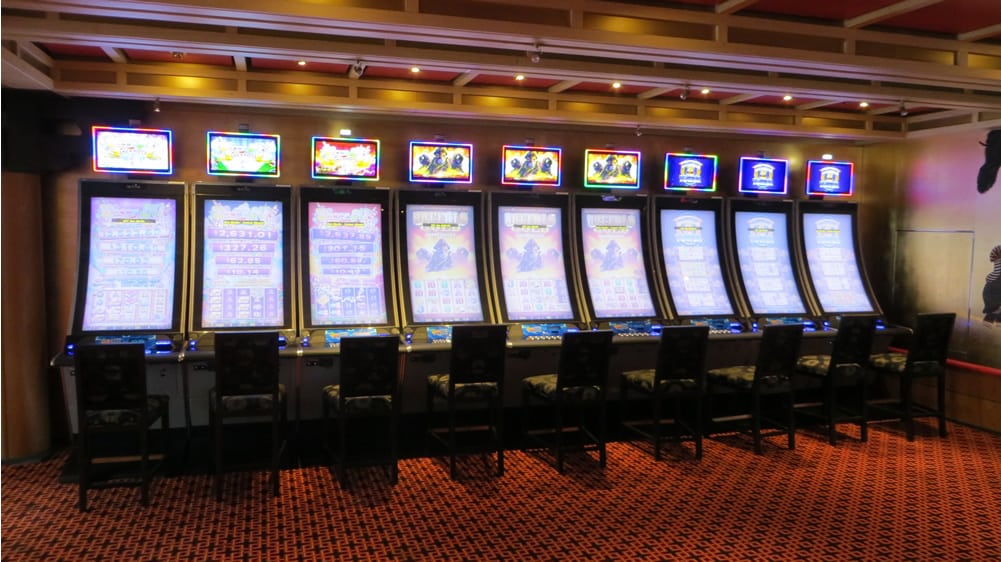 Cruise Ship Gambling – Is It Legal? – BetMGM