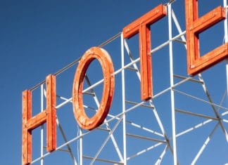 15+ Tampa Hotels with Shuttles or Transportation to the Cruise Port Tampa hotels with shuttles