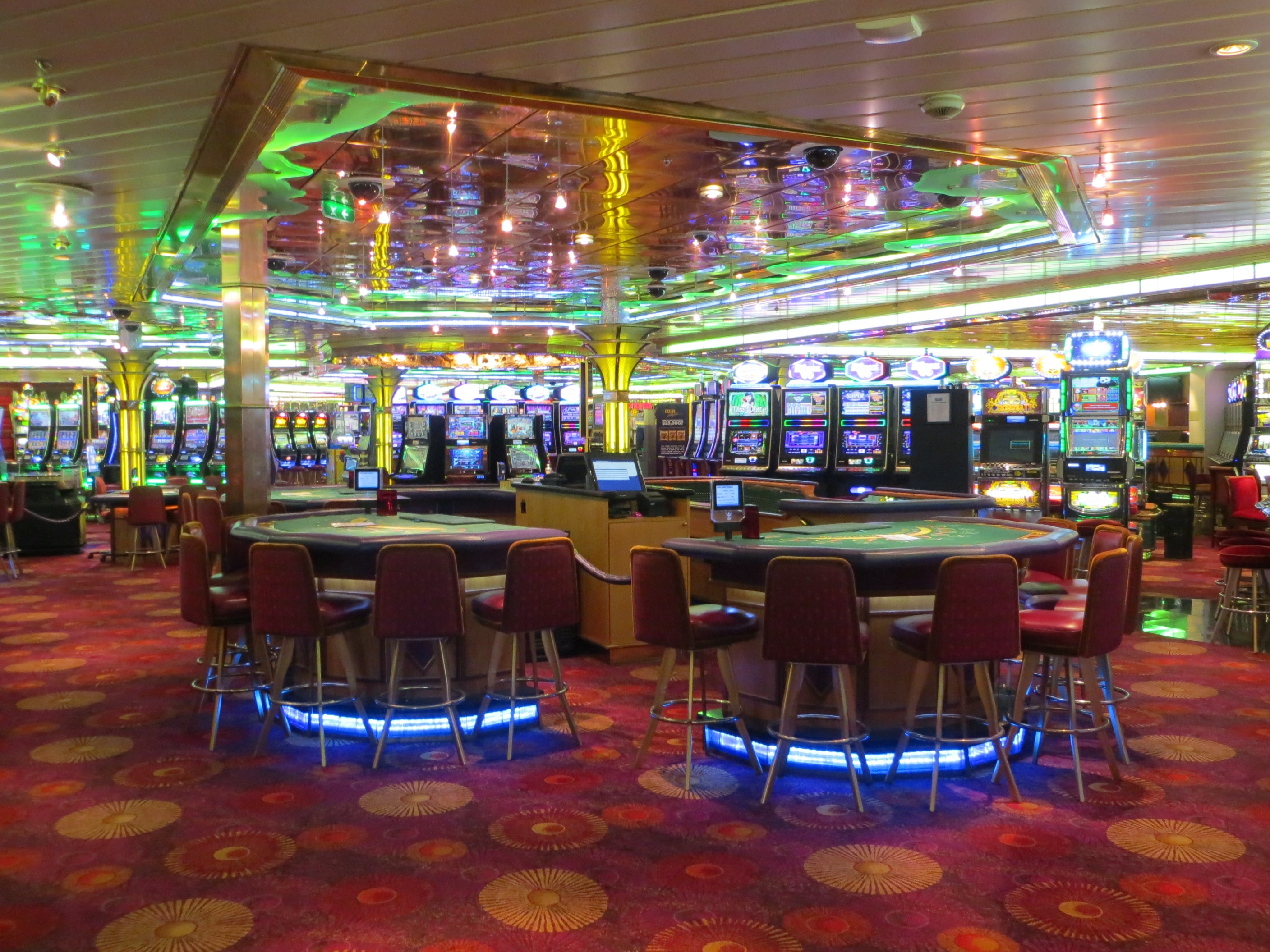 Cruise ship casino