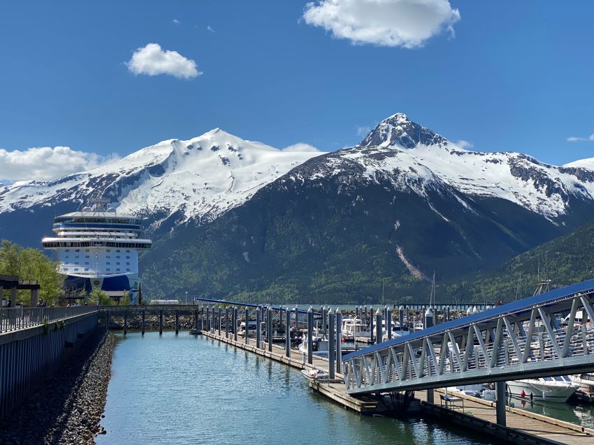 closed loop alaskan cruise