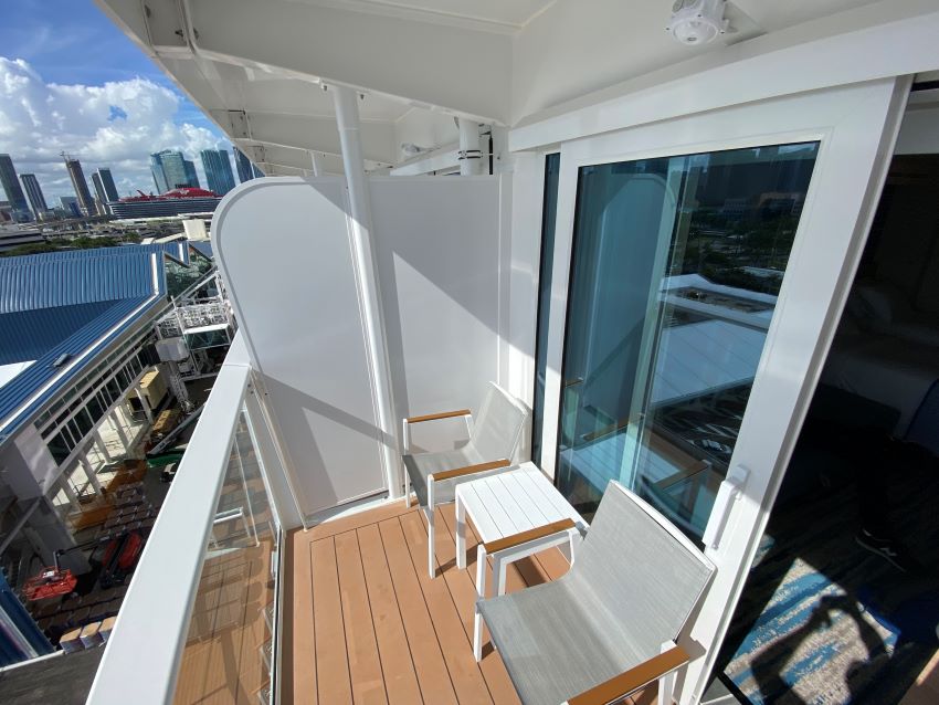 cruise ship balcony view