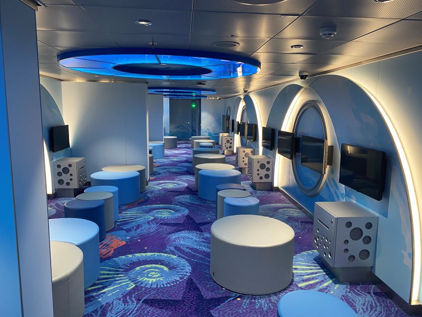 carnival cruise line child care