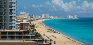 17 Cheap Cancun Beachfront Hotels (Starting at $69) Hotels lining the beach in Cancun, Mexico