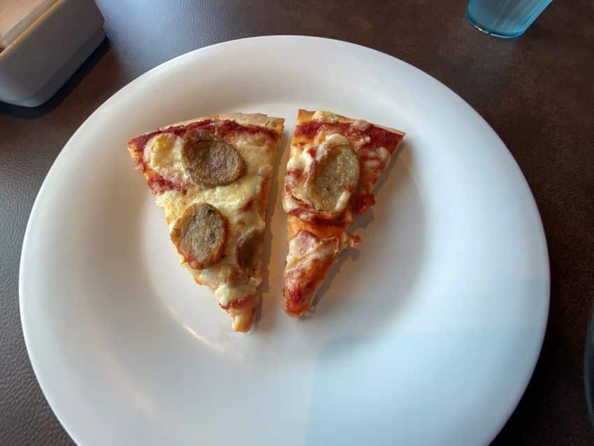 Cruise pizza