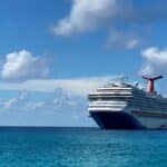 5 Everyday Things You CAN’T Wear on a Cruise