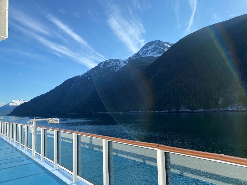 alaska sailing cruise