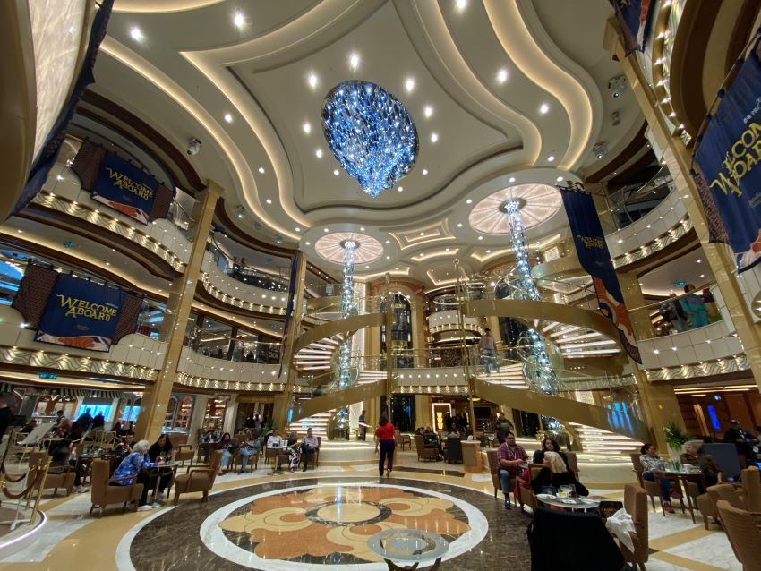 Discovery Princess Atrium