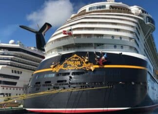 Compared: The Cost of a Disney Cruise vs. Disney World (Which Is Cheaper?) Disney Dream