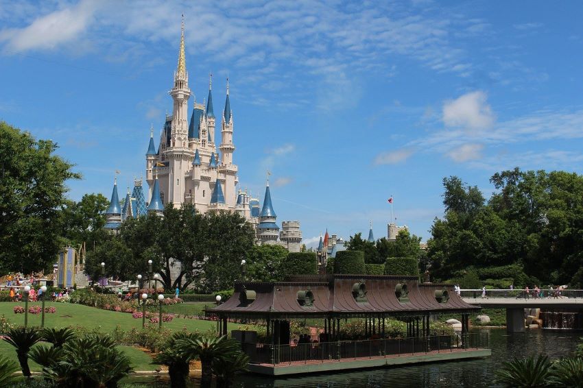 Orlando Theme Park Tour - Destination Lauderdale