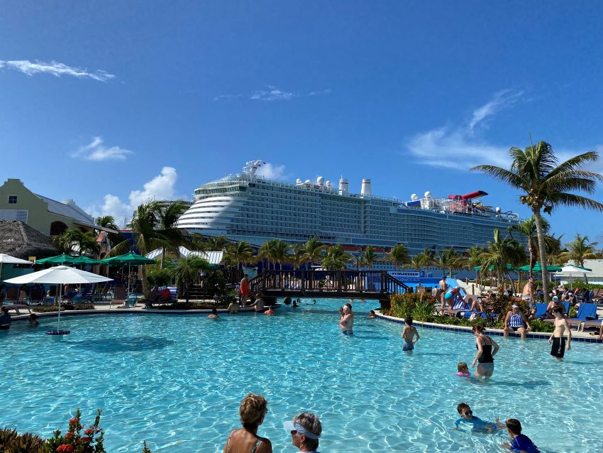 carnival cruise port in grand turk