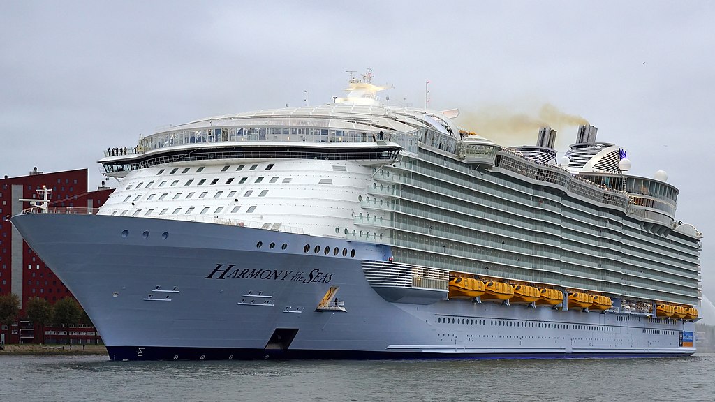 top 5 largest cruise ships