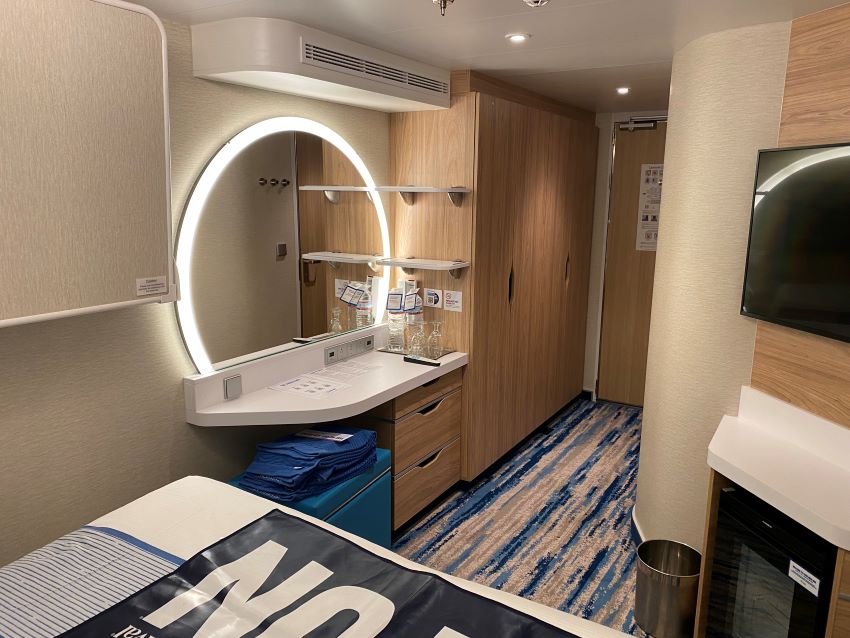 cruise ship inside cabin