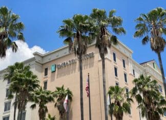20+ Best Miami “Park and Cruise” Hotels (Free/Discount Parking) Cruise hotel in Florida