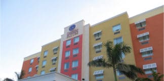12+ Miami Hotels With Airport AND Cruise Port Shuttles Miami hotel