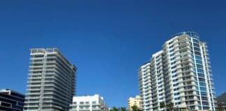 25+ Miami Hotels Near the Cruise Port With Shuttles (Free & Paid)