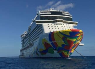 25+ Fun Must-Do Things on a Norwegian Cruise