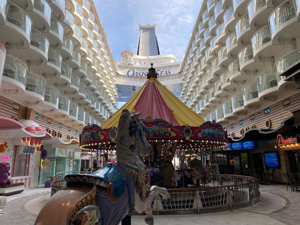 Oasis of the Seas Boardwalk