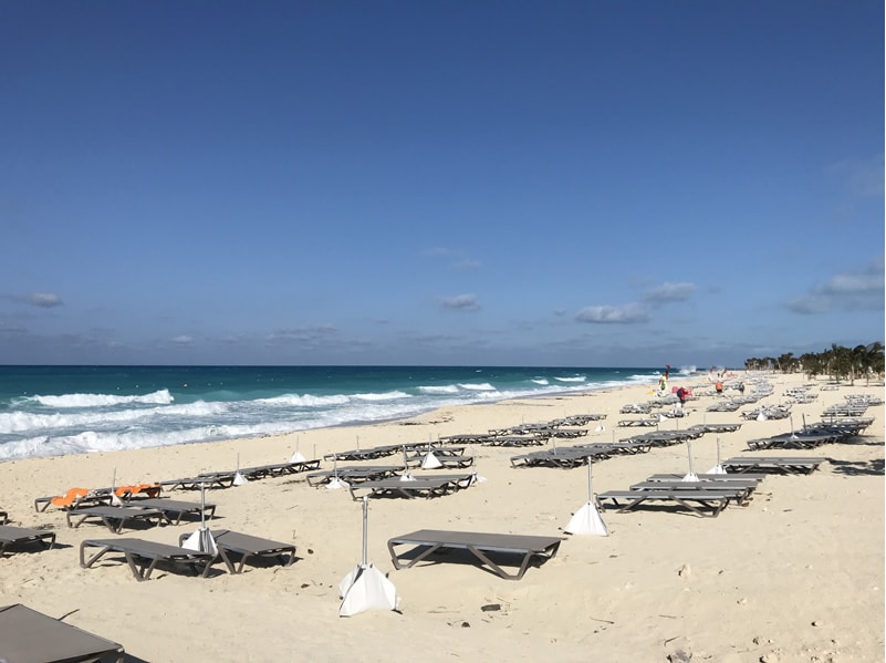 Beach on the west side of Ocean Cay