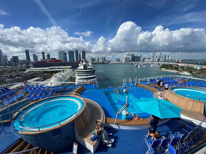 are disney cruise pools salt water