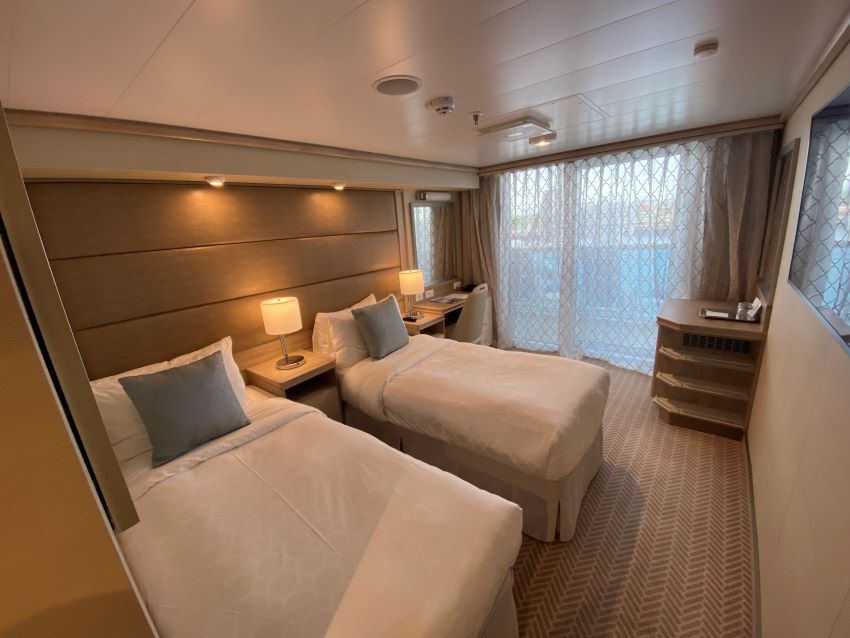 royal caribbean cruise room for 3