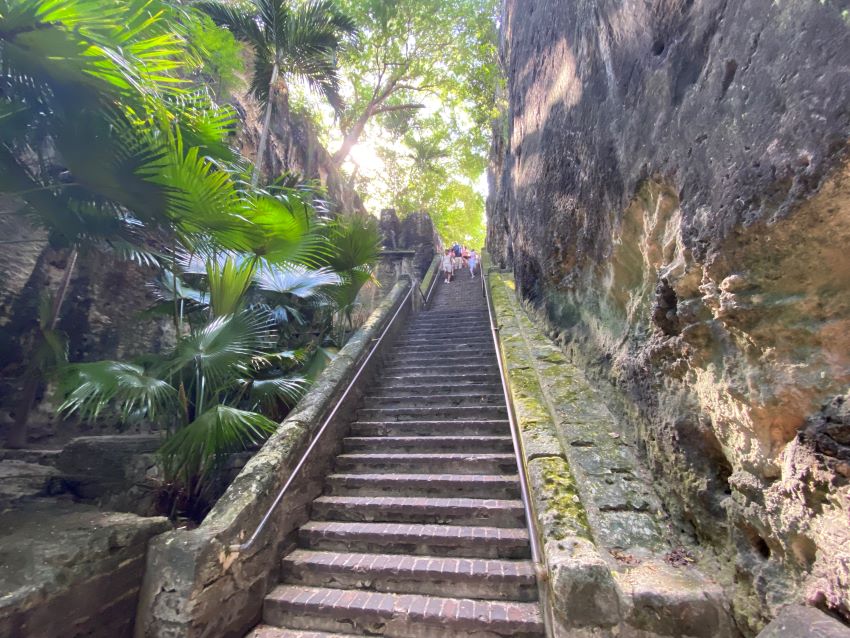 Queen's Staircase view