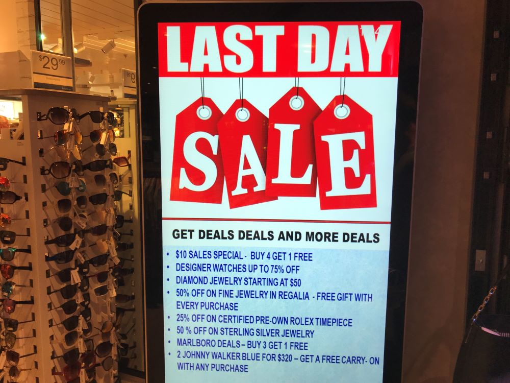 Sale sign on a cruise