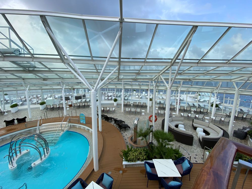 Solarium on Oasis of the Seas