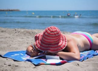 Can I Sunbathe Topless on a Cruise? Sunbathing on a cruise
