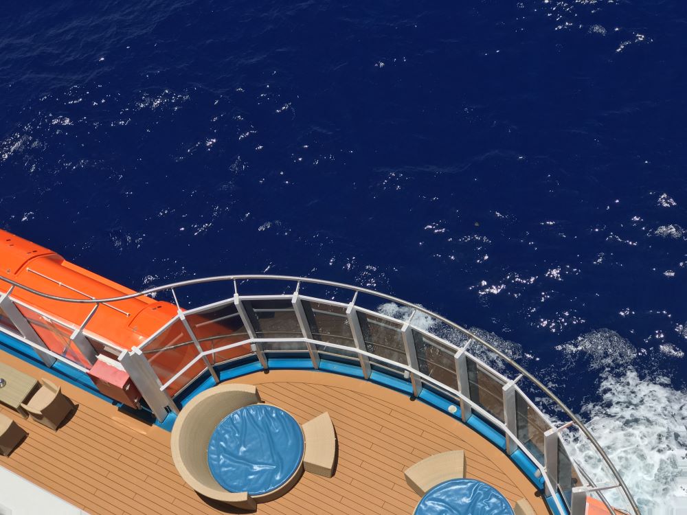 carnival cruise weather policy