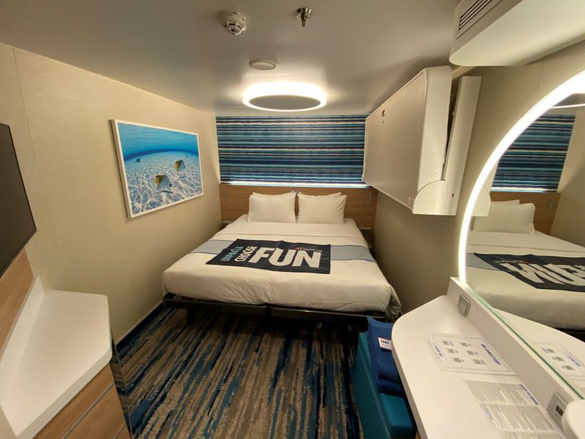 Cruise Ship Rooms: How to Choose the Cabin That's Right for You