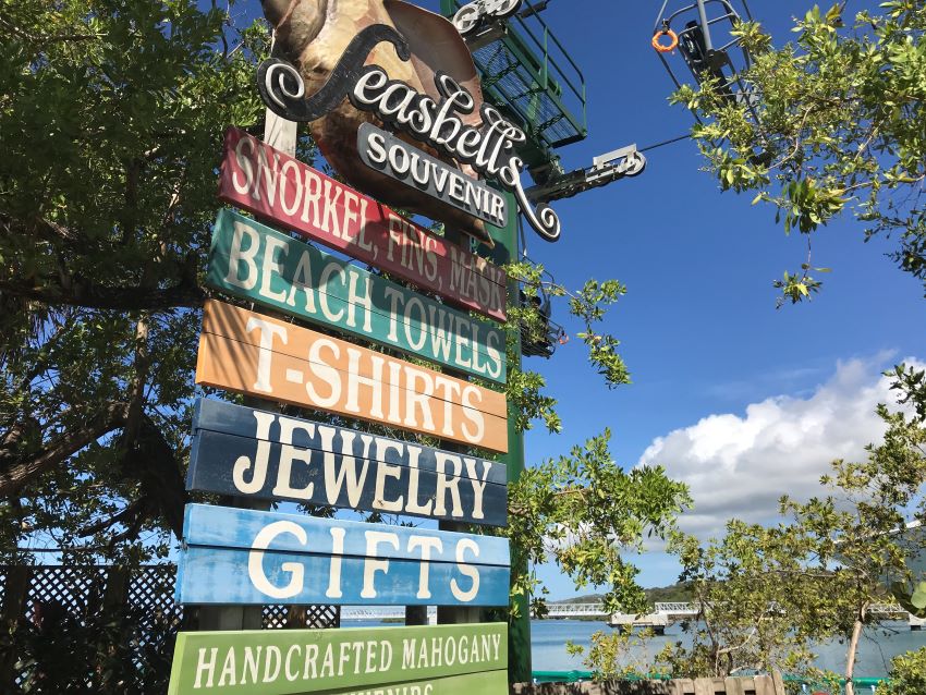 Tourist sign in cruise port