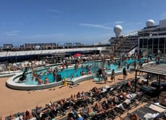 10 Surprising Things I Wish I Knew About Daily Life on a Cruise Pool deck on MSC World America